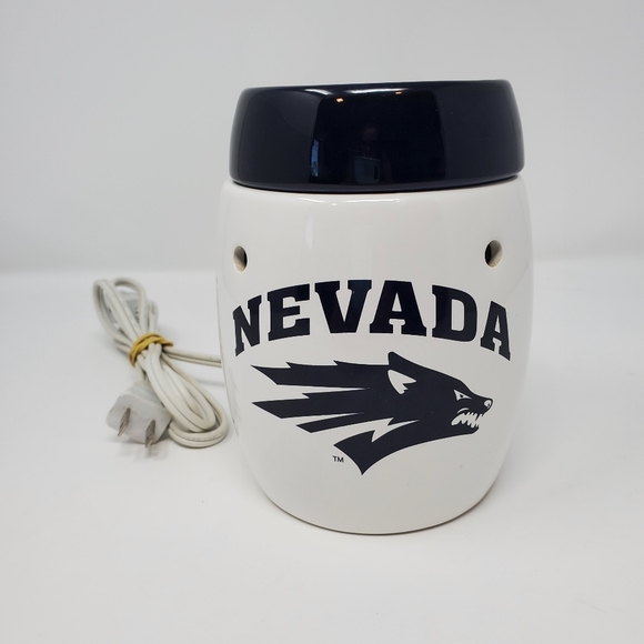 Scentsy White and Black Nevada Warmer - Picture 1 of 11